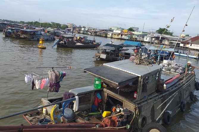 1-Day Cai Rang Floating Market-Vinh Long-Cai Be-Group of 10 Max - Cai Rang Floating Market: merchant boats, fruit overload, and noodle watching