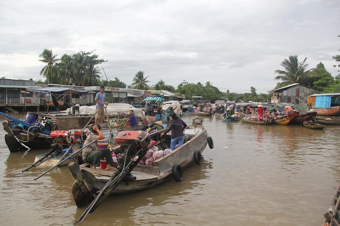 1-day Mekong Delta Tour: Cai Be Market, Local Island and Cycling - From Saigon Opera House to Cai Be: how the day starts