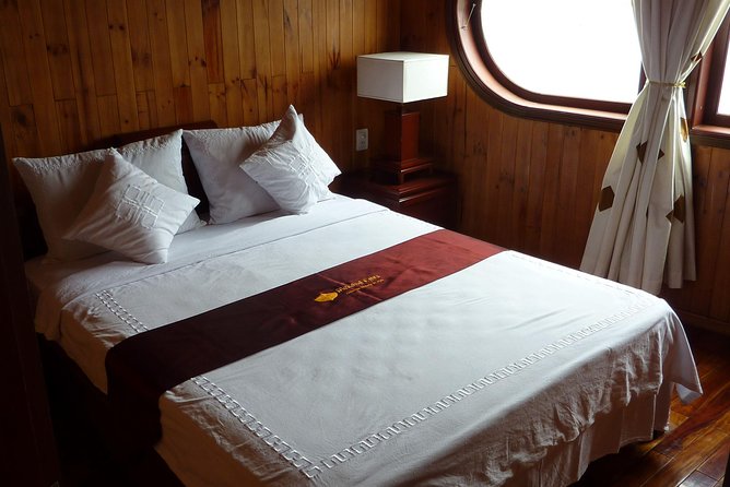 3-day Mekong Eyes Cruise Vietnam - Cambodia - Ben Thanh morning pickup: getting to Cai Be or Can Tho without fuss