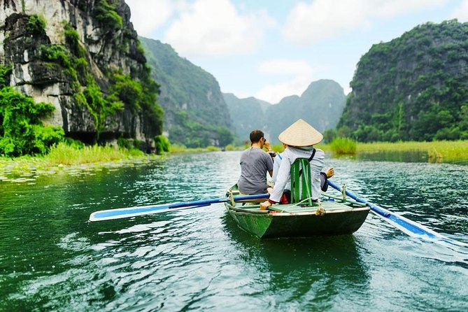 7 Days Package in Vietnam - Day 6 Ninh Binh: Hoa Lu, Tam Coc/Trang An, and Mua Caves in One Shot