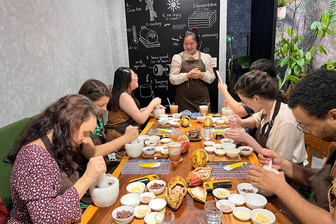 Bean to bar Chocolate Workshop in Ho Chi Minh City - Ban Cacao in Quận 1: where the workshop actually feels local