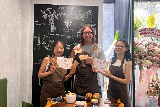 Bean to bar Chocolate Workshop in Ho Chi Minh City - The included drink and small moments that add up