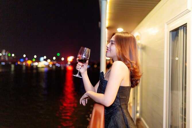 Ben Thanh Princess: Luxury Dinner Cruise on Saigon River - Food and Entertainment: Vietnamese Cuisine Plus Band and Magic