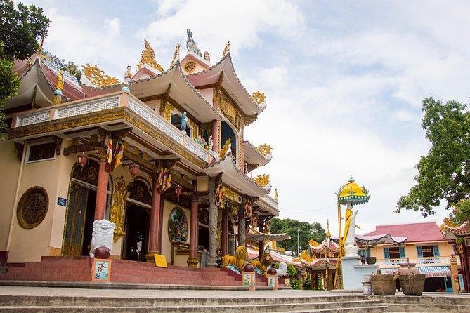 Cao Dai Temple And Black Lady Mountain Day Tour - Guide quality is the difference-maker here (and Hahn shows up well)