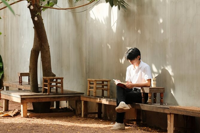 [Free E-sim] Half day Instagram Cafe Tour in Ho Chi Minh - Cộng Coffee: Egg Coffee, Photos, and Coffee Culture Talk