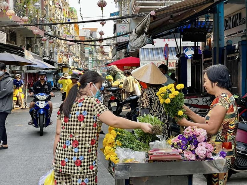 Free E-Sim Saigon Hidden Gems Tour with Local Guide - Who this Saigon tour is best for