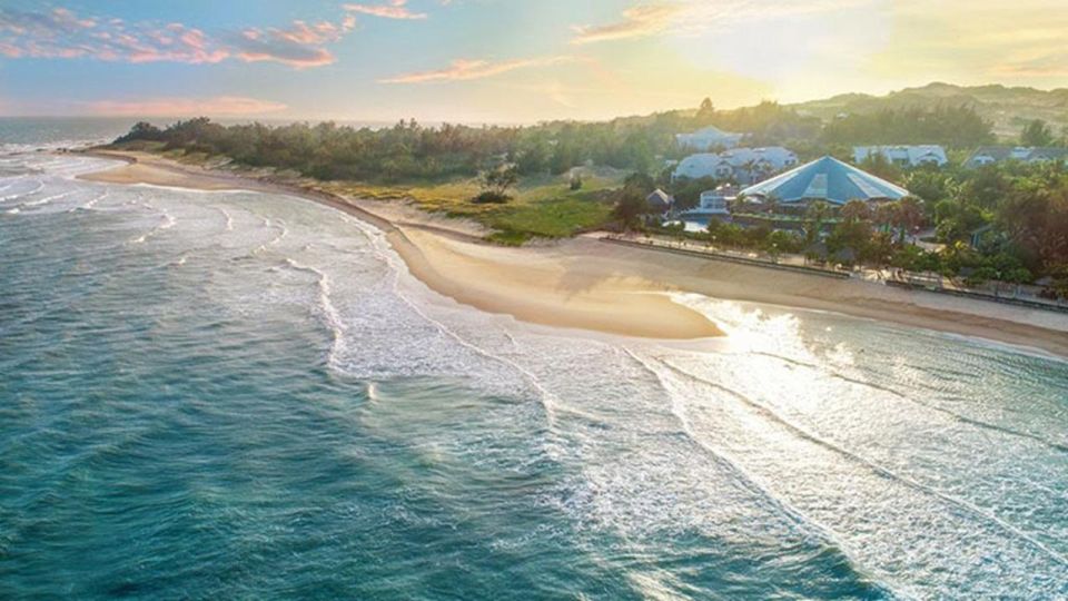 From HCM: Vung Tau Beach - Relax At A Beautiful Beach - Bach Dinh (White Villa): the Paul Doumer retreat you can walk past