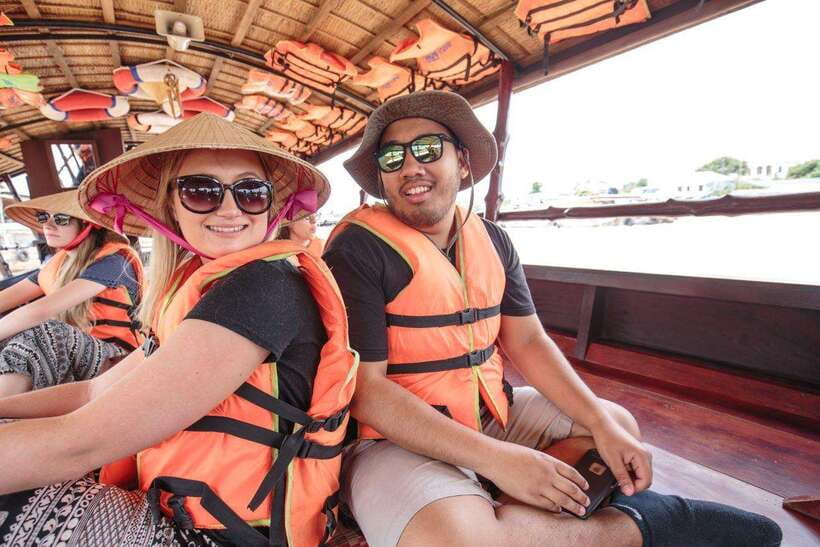 From Ho Chi Minh City: Mekong Discovery Tour - Coconut candy and bee/honey farming: cottage industries you can taste