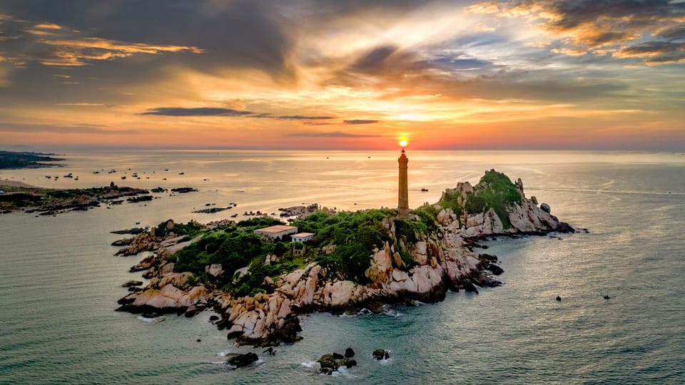 From Ho Chi Minh City: Relax In Mui Ne Beach In 1 Day - What the included guide time is really for (and why it helps)