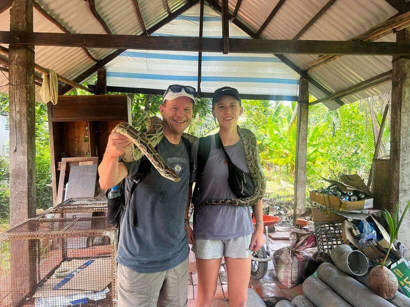 From Ho Chi Minh : Cu Chi Tunnels and Mekong Delta Day Trip - Tea and Cassava: A Small Stop With Big Context
