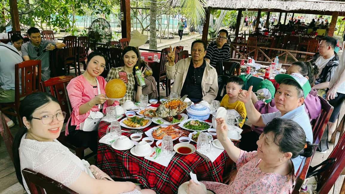 From Ho Chi Minh: Mekong Delta Tour to My Tho & Ben Tre 1Day - Cruise Time from My Tho: Feeling the Scale of the Delta