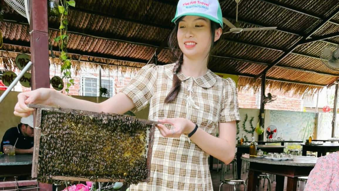 From Ho Chi Minh: Mekong Delta Tour to My Tho & Ben Tre 1Day - First Stop Vinh Trang Pagoda and Its Cross-Cultural Details