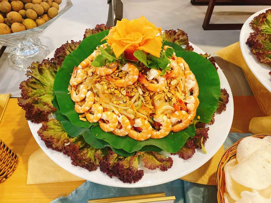 From Ho Chi Minh: Private Table Dinner on cruise Saigon - Who should book this Saigon dinner cruise