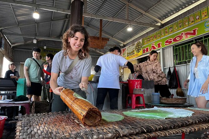 From Saigon: Mekong Day Tour with Floating Market &Cu Chi Tunnels - Son Islet lunch on the Hau River: a break from the road