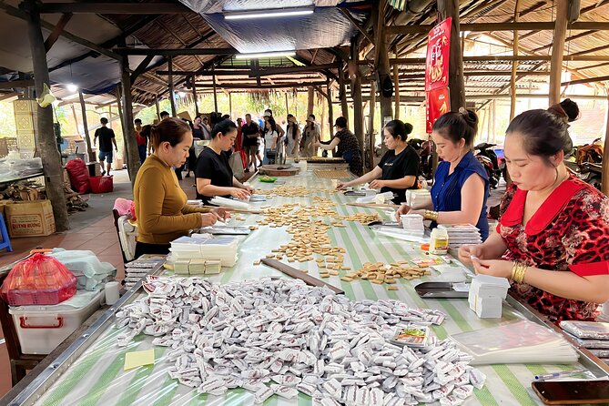 Full Day Guided Mekong Delta Day Tour in Vietnam (Multilingual) - “Multilingual” guide style and what you’ll get from Sam-level humor