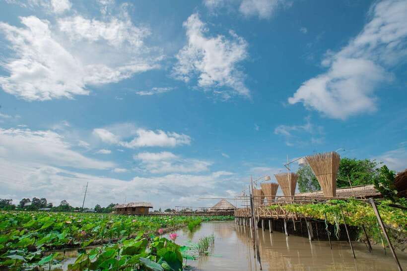 HCM: Authentic Dong Thap Mekong Delta Day Trip & Boat Ride - Market time and fruit shopping for easy souvenirs