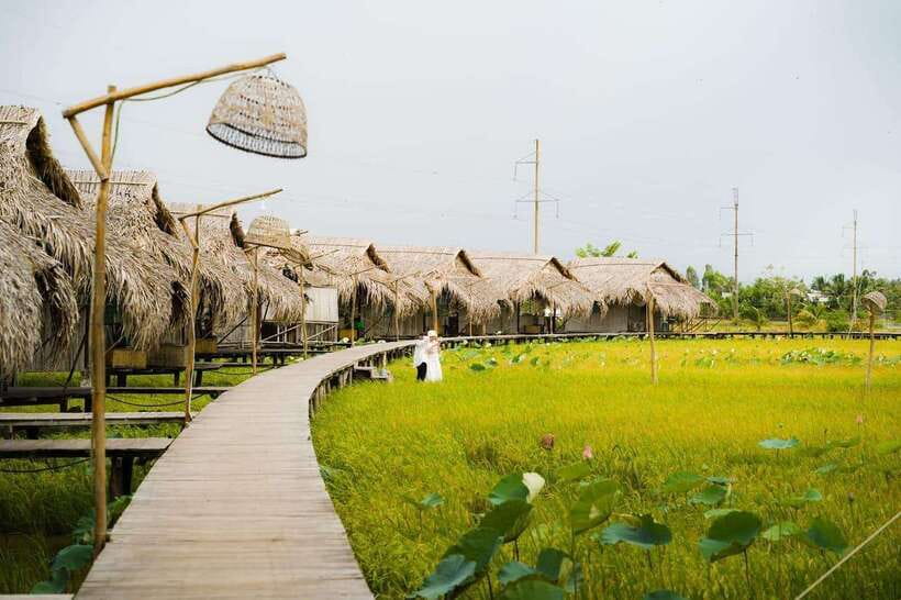 HCM: Authentic Dong Thap Mekong Delta Day Trip & Boat Ride - Return to Ho Chi Minh City by early evening