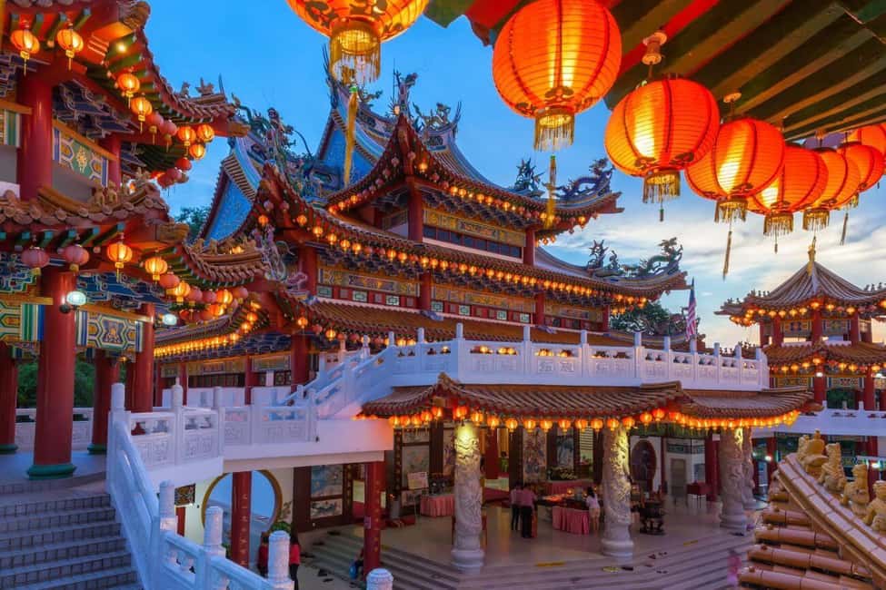 HCMC: Private or Group Sai Gon City Tour with Pickup - Saigon River Waterbus at Bach Dang Harbor: Skyline Without the Stress