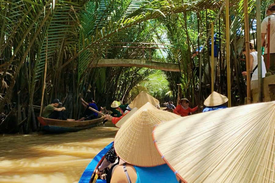 Ho Chi Minh: Adventurous Mekong Delta Full Day Tour - Qui (Tortoise) Islet: a green pause in the middle of the water world
