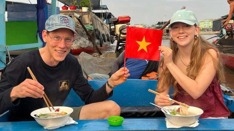 Ho Chi Minh: Authentic boat trip - Cai Rang Floating Market - Family rice noodle making at Lò hủ tiếu Chín Của