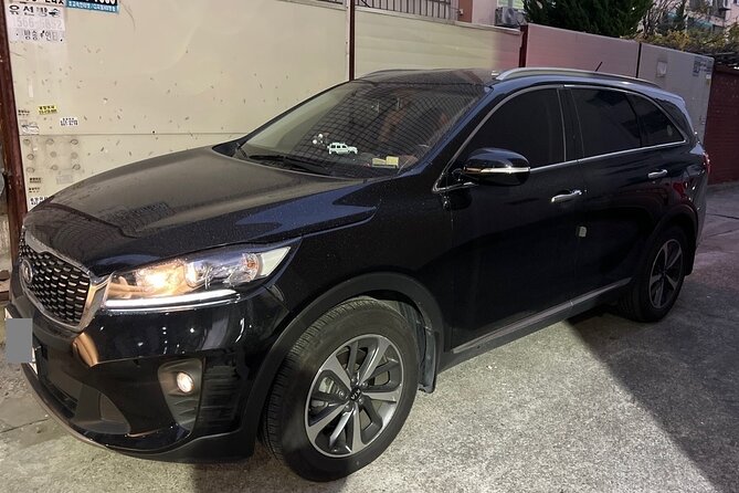 Ho Chi Minh City Airport (SGN) to Ho Chi Minh hotels - Arrival Private Transfer - What small-group privacy gets you on day one