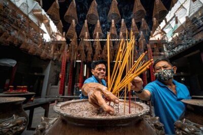 Ho Chi Minh City: Chinatown Hidden Treasures – Free Walking Tour - Meeting Point: Saigon Skydeck and a Simple Start