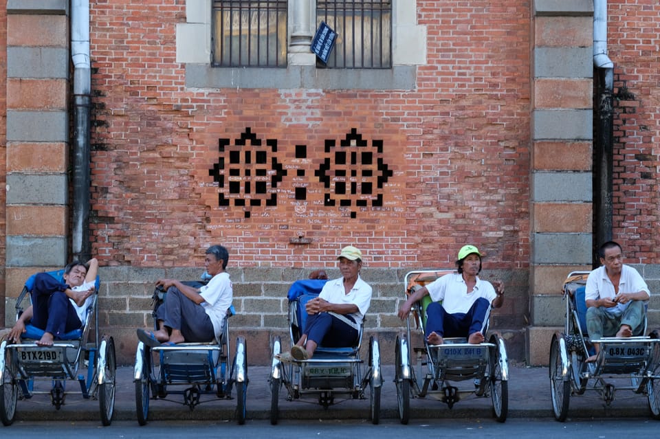Ho Chi Minh City Cyclo Tour with English Speaking Guide - Notre Dame Cathedral and the Post Office: French colonial architecture from the inside