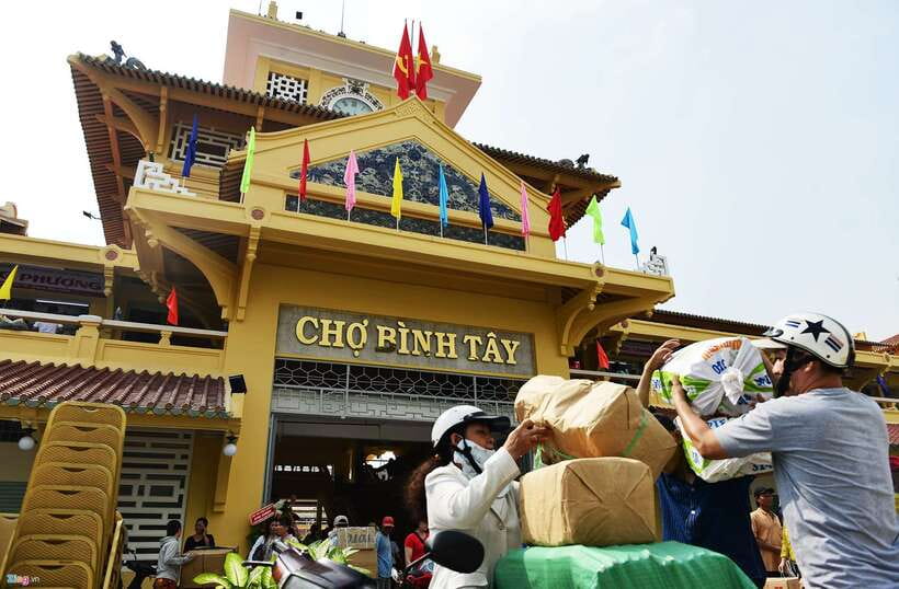Ho Chi Minh City: Half-day Cyclo Journey Through Chinatown - Chinatown by Cyclo: The Part You Need to Prepare For