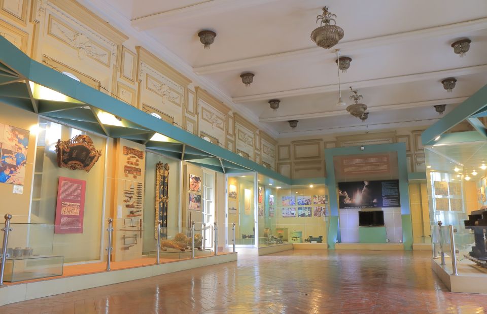 Ho Chi Minh City: History Museum and Ben Thanh Market Tour - Price and value: why $26 can be a smart use of limited time
