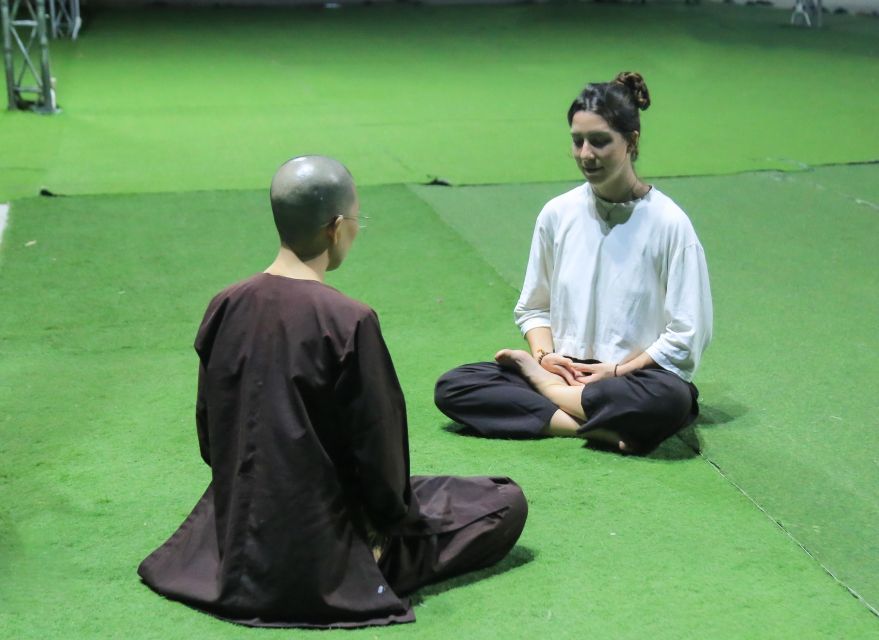 Ho Chi Minh City - Meditation retreat - 3 days 2 nights - Day 1 in Vung Tau: arrival, first meditation, and volunteering in the afternoon