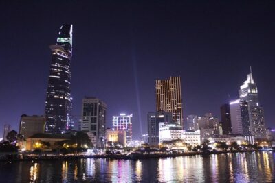 Ho Chi Minh City Night Light - Dinner on Cruise Luxury - Cyclos to the Harbor: A Local Jump Start