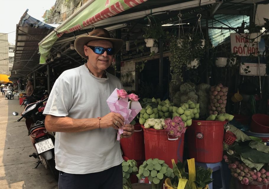 Ho Chi Minh City: Saigon Morning Markets Tour by Motorbike - Pickup and Getting There: Districts Matter
