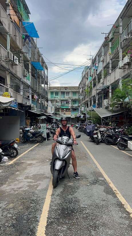 Ho Chi Minh City Sightseeing Private Tour With Funny Guide - Saigon Central Post Office: Classic Architecture With a Practical Purpose