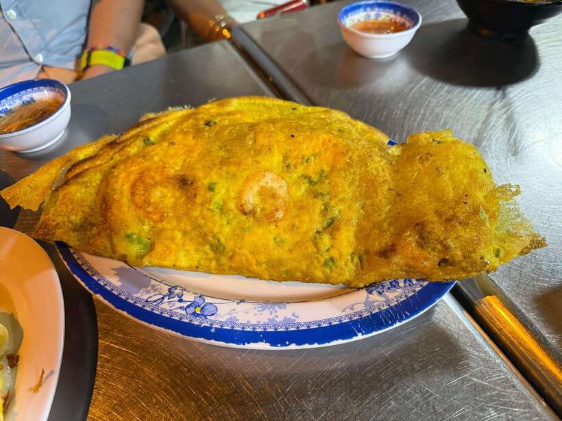 Ho Chi Minh City Street Food Private Tour With Female Guide - What a 4-hour private tour actually feels like