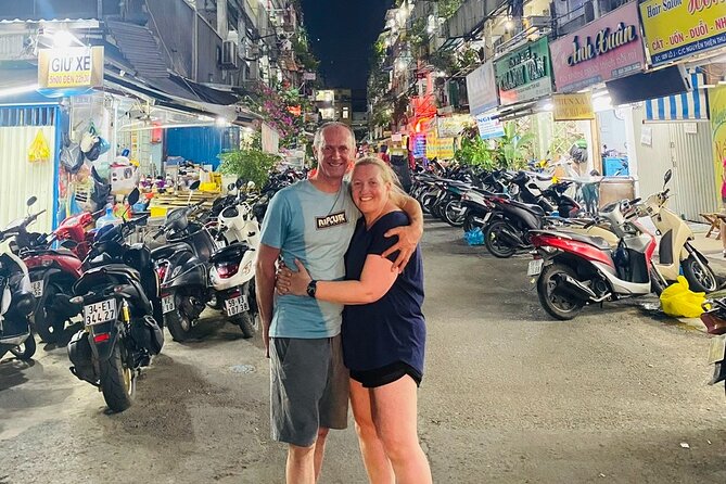 Ho Chi Minh City: Street Food & Sightseeing Tour with Local Guide - Key Highlights You’ll Notice Fast