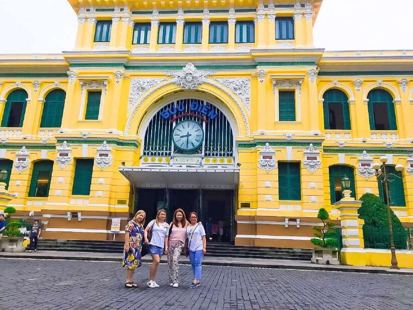 Ho Chi Minh City: Top Sightseeing Saigon Trip & History Tour - Cha Tam Church and Drug street: Chinese-Vietnamese traditions in small details