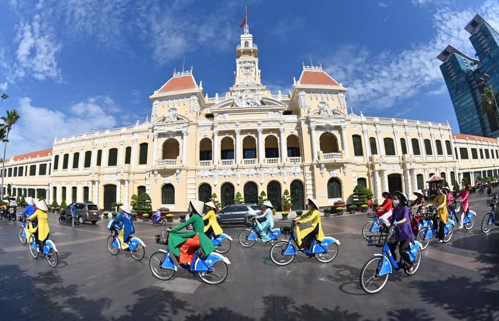 Ho Chi Minh City Tour: Full-day or Half-day AM/PM - Timing and pickup in District 1: how the day really flows