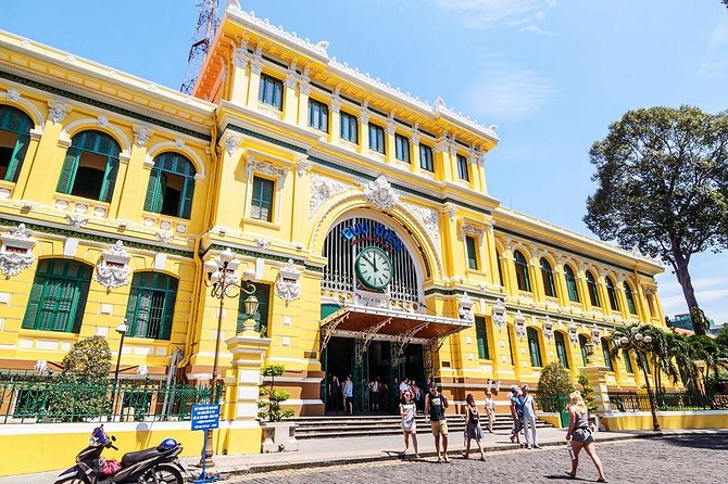 Ho Chi Minh City: War Remnants Museum & Ben Thanh Market - Bến Thành Market: the largest central market and a long-lived landmark