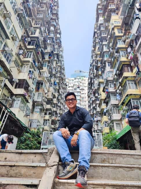 Ho Chi Minh City: Xom Cai Hidden Local Life Walking Tour - Meeting at Nhà hát Thành phố Hồ Chí Minh City: start and end where you’ll remember