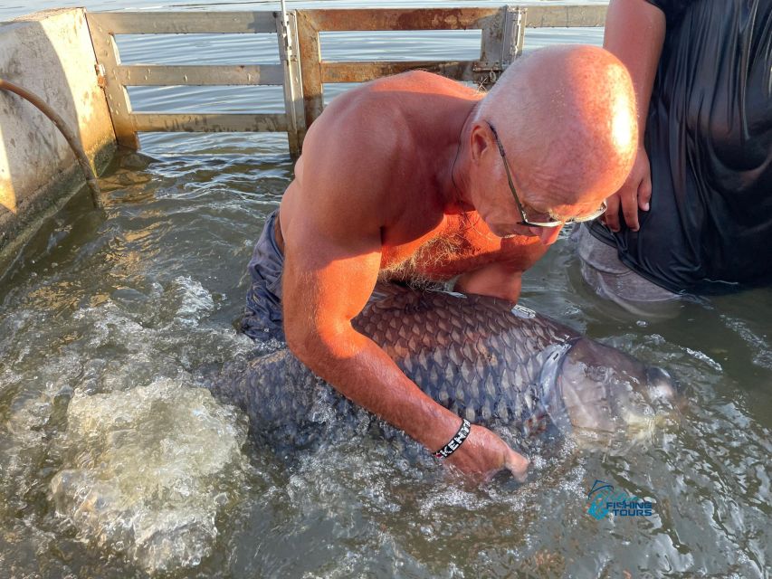 Ho Chi Minh: Giant Monster Fishing Day Tour - Monster fish morning: the Bull Arena Fishing Park feel