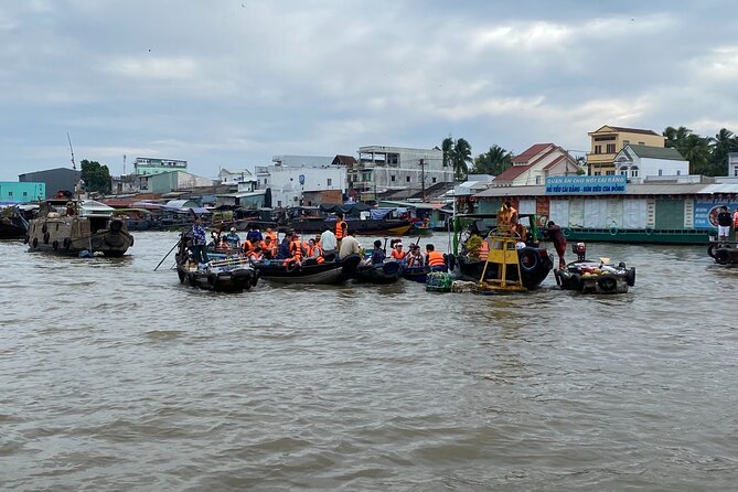 Ho Chi Minh: Southern Vietnam 4-Day Authentic Mekong Farm Trip - Guides and group feel: Chow’s English, Pablo’s energy, and a calm safety tone