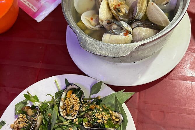 Ho Chi Minh Street Food & City Sights with Local Female Guide - Your Female Guide in English: What You Get From Sunny, Casey, Truc, and Jasmine