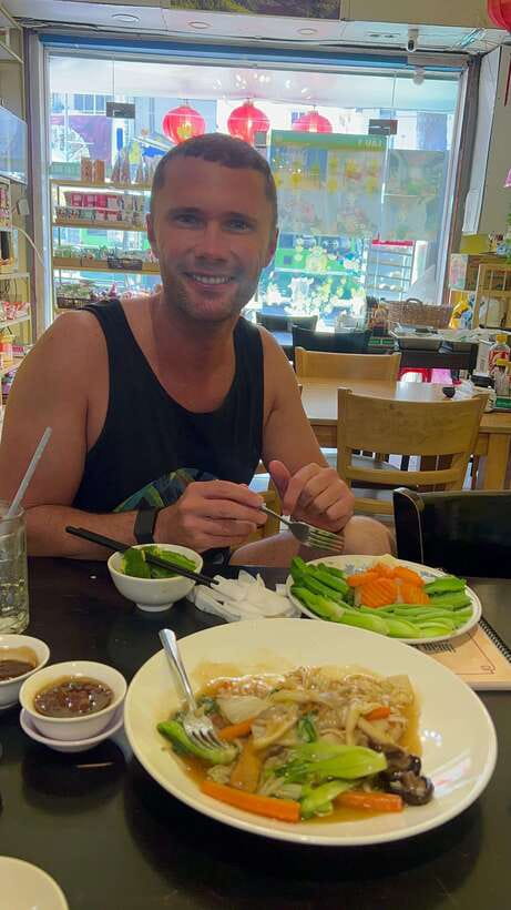 Ho Chi Minh Street Food Private Tour With Funny Guide - Private and Practical: How the Ho Chi Minh City Food Tour Actually Runs