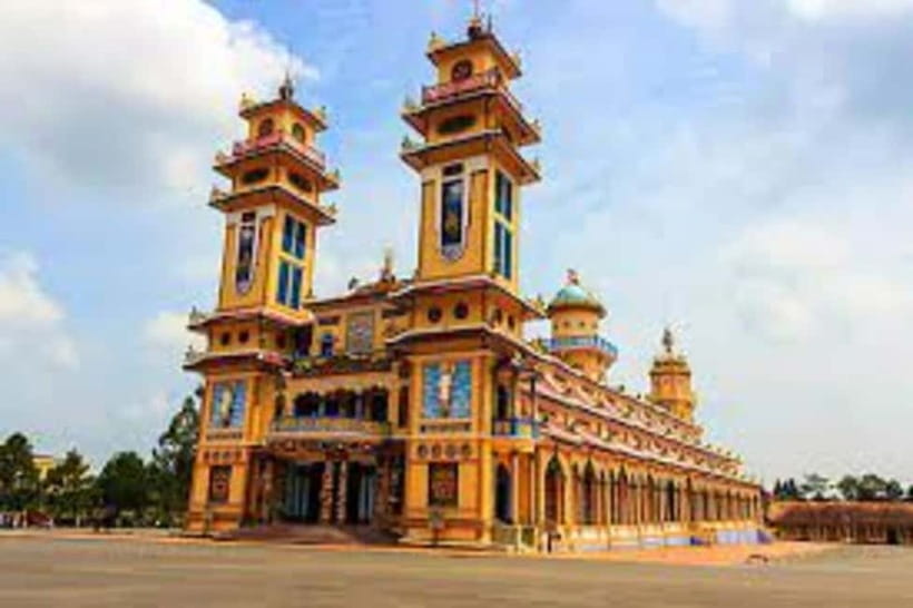 Ho Chi Minh:Small Group Black Virgin Mountain,Cao Dai Temple - Optional Cu Chi Tunnels: underground war history in a morning-after tone