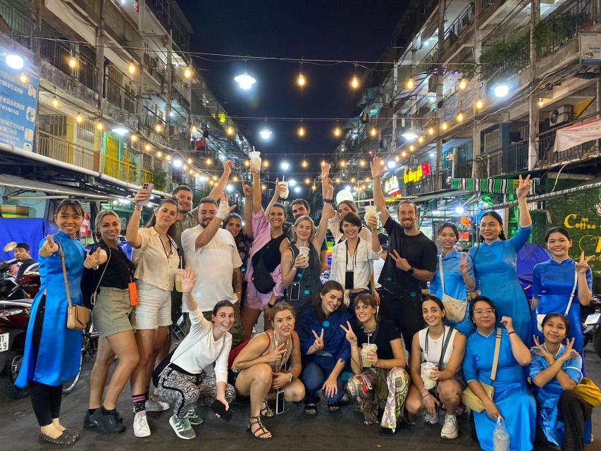 KISSTOUR| Saigon By Night & Street Food Tour on Motorbike - Getting Around: Pickup, Drop-Off, Helmets, and Ponchos
