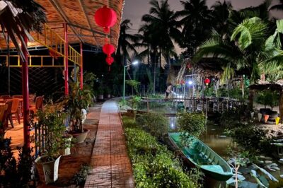 LUXURY Mekong 2 Days 1 Night SMALL GROUP Stay at Tiny Homestay with BBQ Dinner - Boat Ride + Quiet Tributaries: Honey Tea and Dan Ca Tài Tử