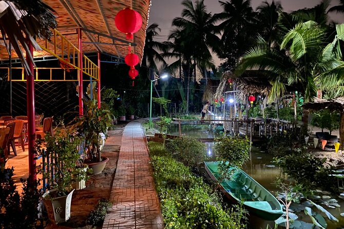 LUXURY Mekong 2 Days 1 Night SMALL GROUP Stay at Tiny Homestay with BBQ Dinner - Boat Ride + Quiet Tributaries: Honey Tea and Dan Ca Tài Tử