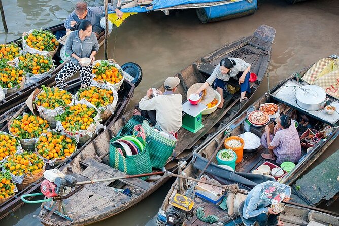 Luxury Mekong Delta Floating Market small Group 2 Days 1 Night - Cruising the Tiền and Mekong: seeing the delta the practical way