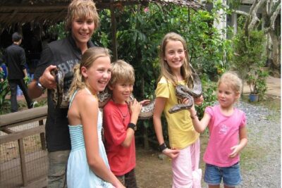 Mekong Delta and Cu Chi Tunnels full day private tour - Private pickup and timing in Ho Chi Minh City (how the long day stays organized)