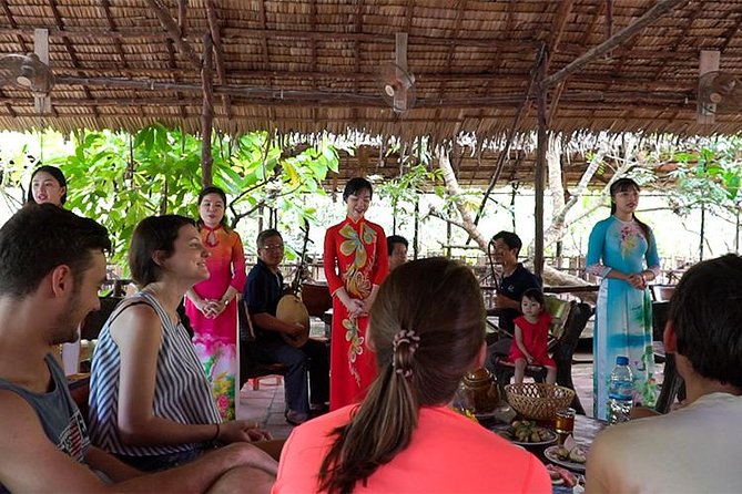 Mekong Delta Floating Market Luxury Group Tour - The boat rides: the highlight that changes how you see Cai Be